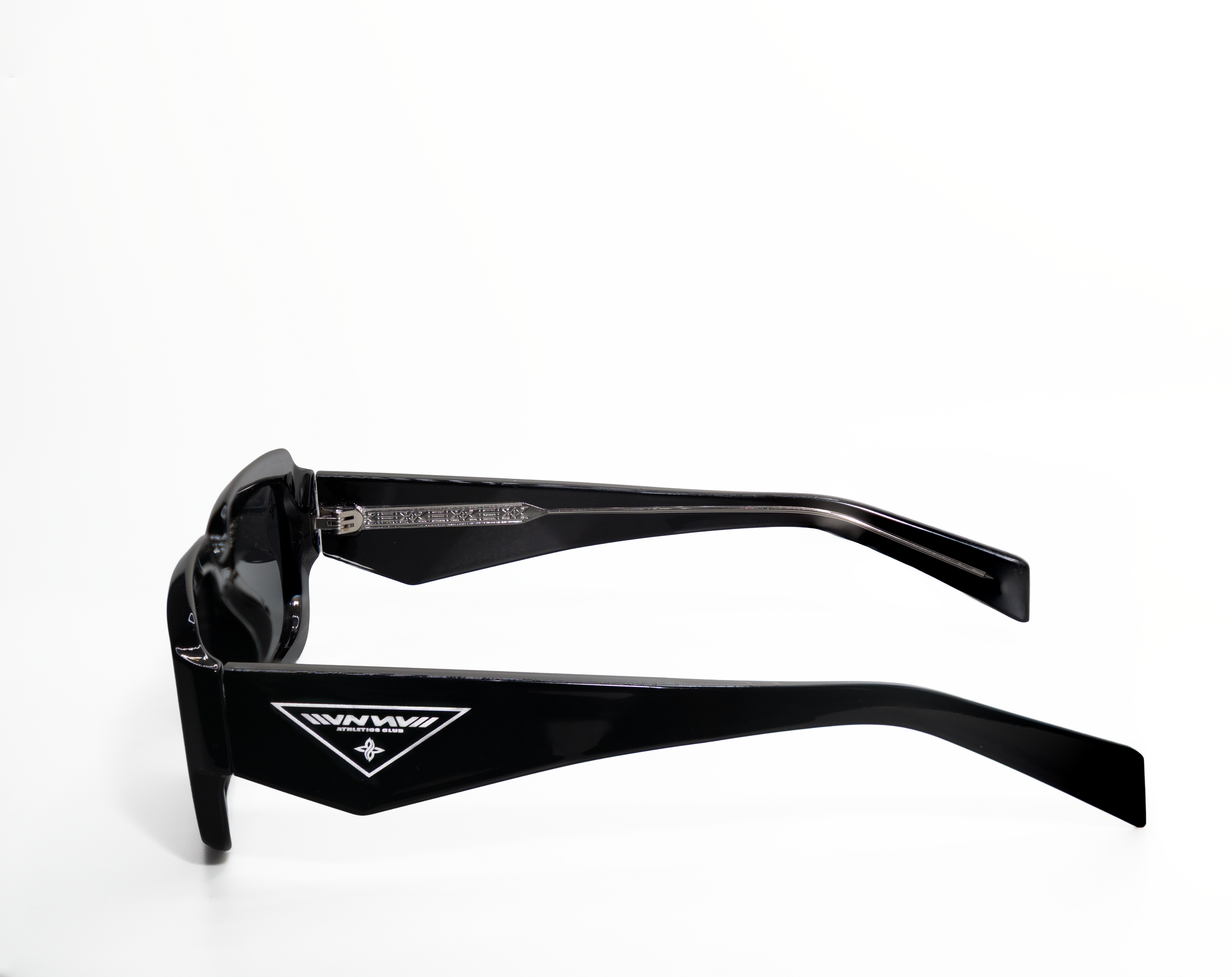 No. 11 Classic Glasses