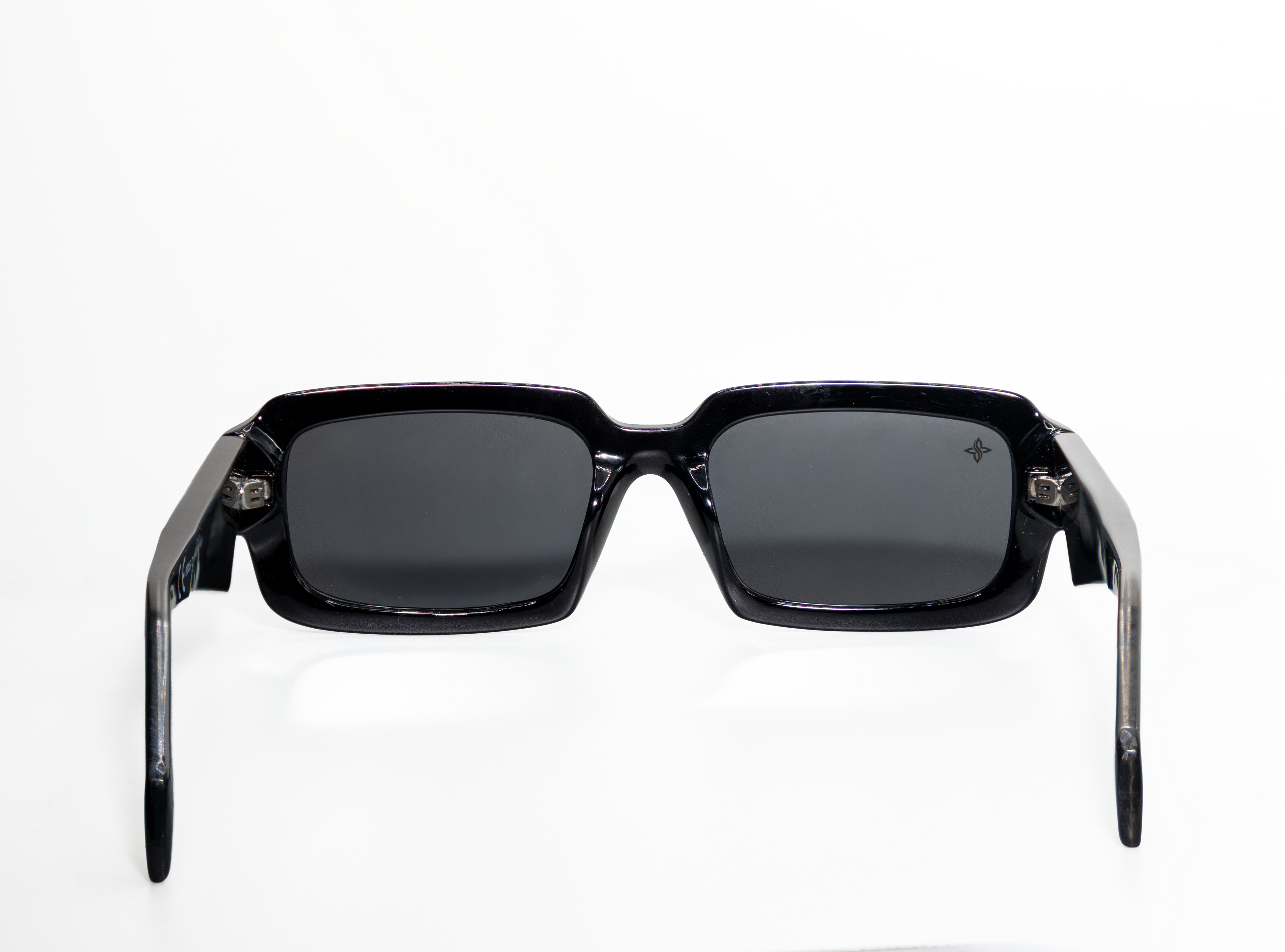 No. 11 Classic Glasses