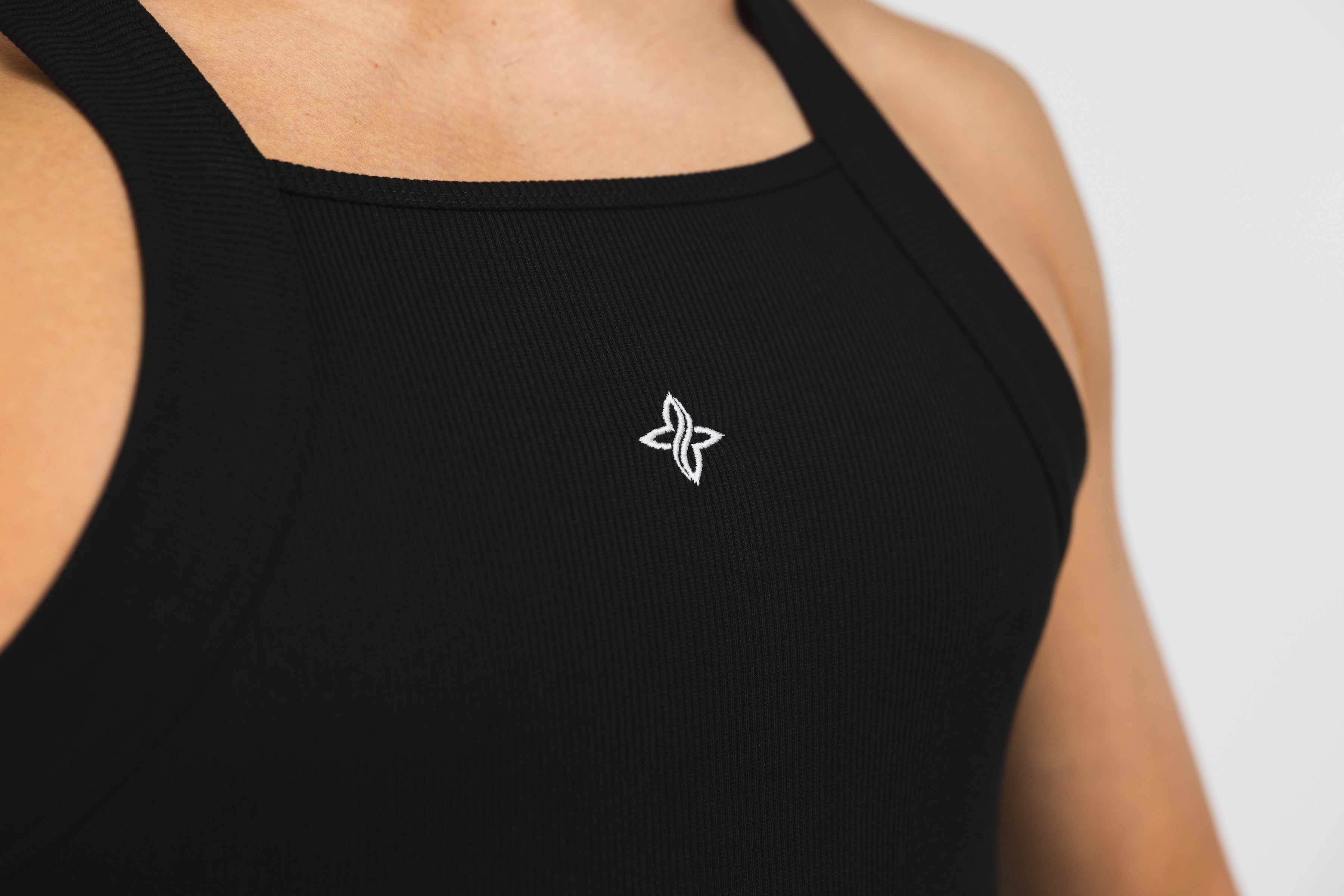 NO.11 MUSCLE TANK
