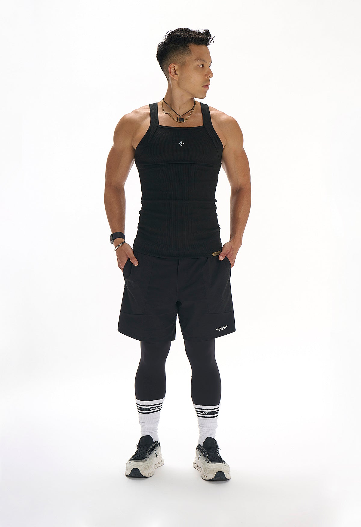 NO.11 MUSCLE TANK